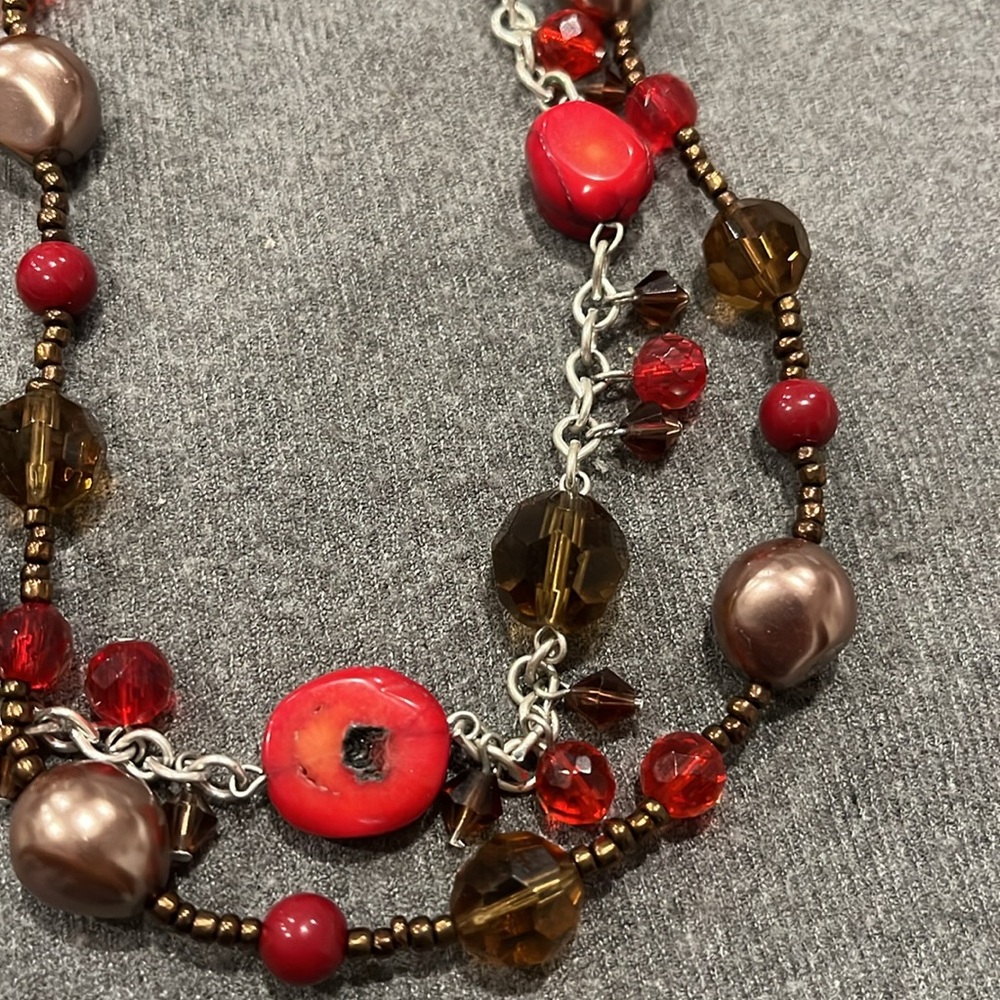 💕2/$15 Silvertone Glass Bead & Coral Necklace w/Matching Earrings - Picture 5 of 6